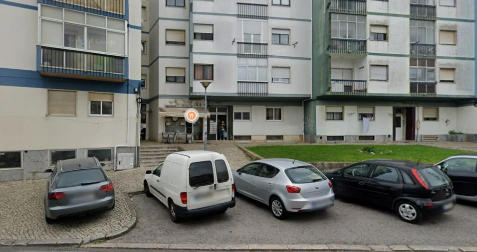 Loja para Venda em Algueirão-Mem Martins Foto 8