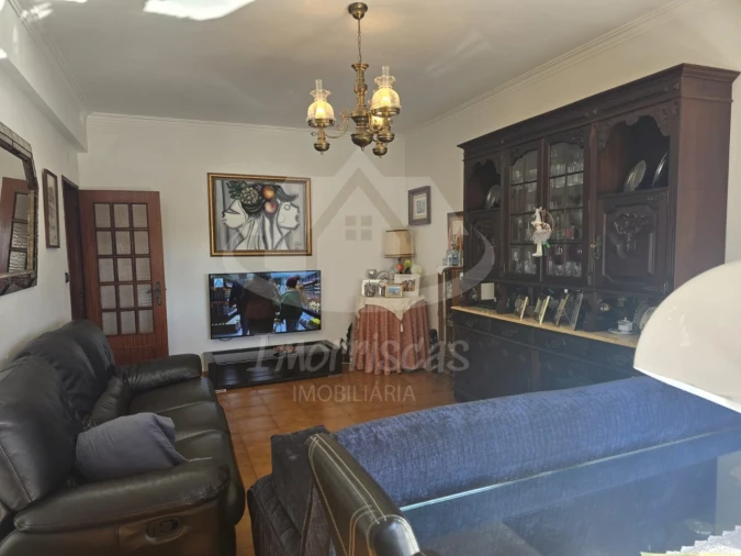 Apartamento T3 para Venda em Póvoa de Santa Iria e Forte da Casa Foto 7