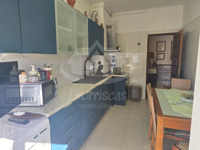 Apartamento T3 para Venda em Póvoa de Santa Iria e Forte da Casa Foto 3
