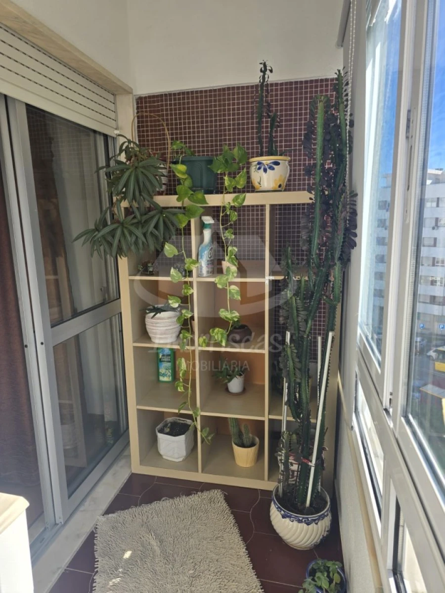 Apartamento T3 para Venda em Póvoa de Santa Iria e Forte da Casa Foto 23