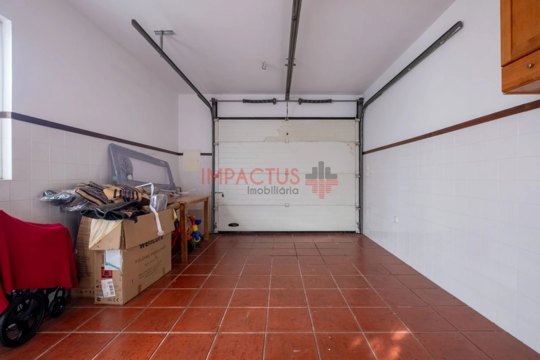 Moradia T3 para Venda em Covelas Foto 35