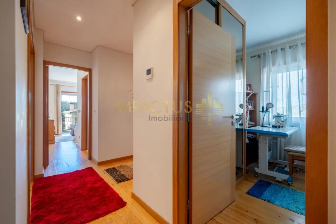 Moradia T3 para Venda em Covelas Foto 16