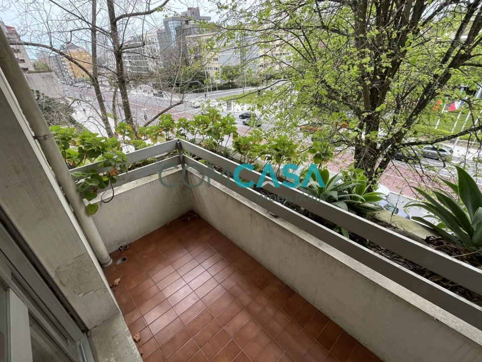 Apartamento T3 para Venda em Ramalde Foto 9