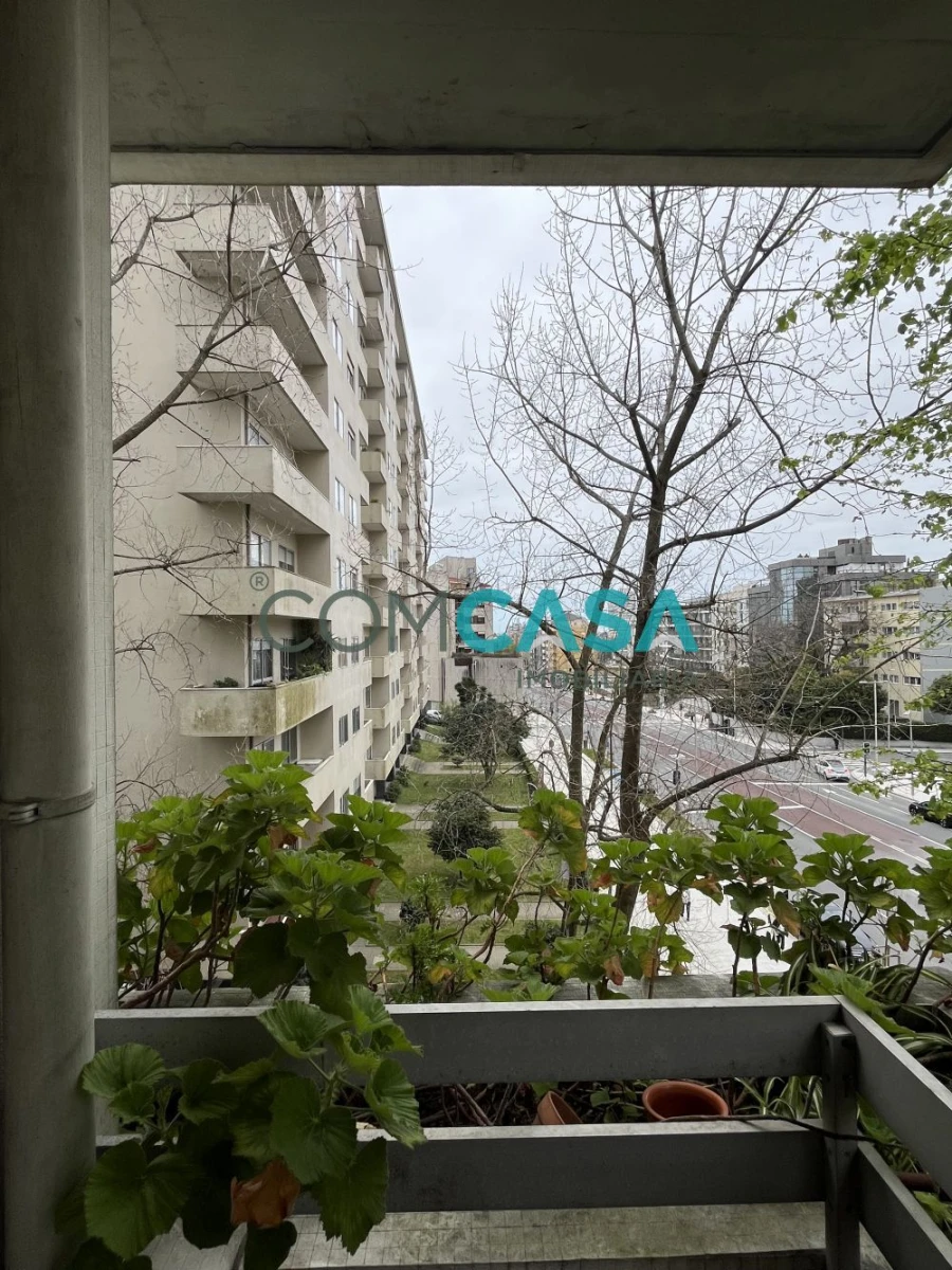 Apartamento T3 para Venda em Ramalde Foto 3