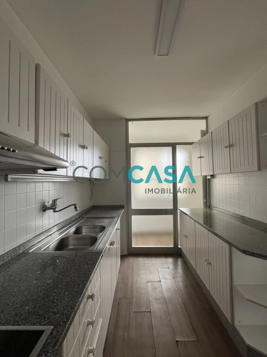 Apartamento T3 para Venda em Ramalde Foto 28