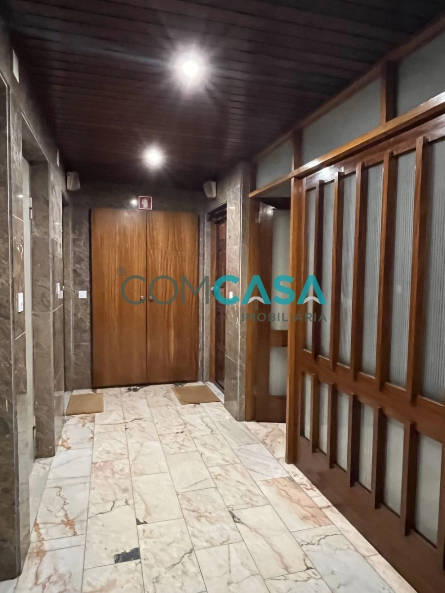 Apartamento T3 para Venda em Ramalde Foto 21