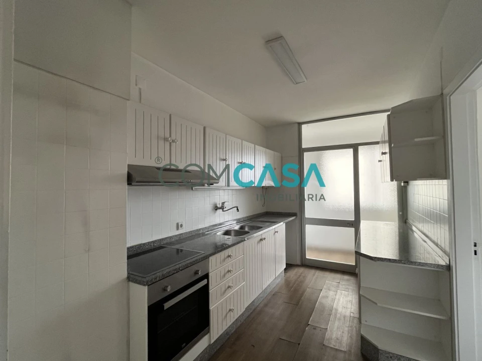 Apartamento T3 para Venda em Ramalde Foto 29