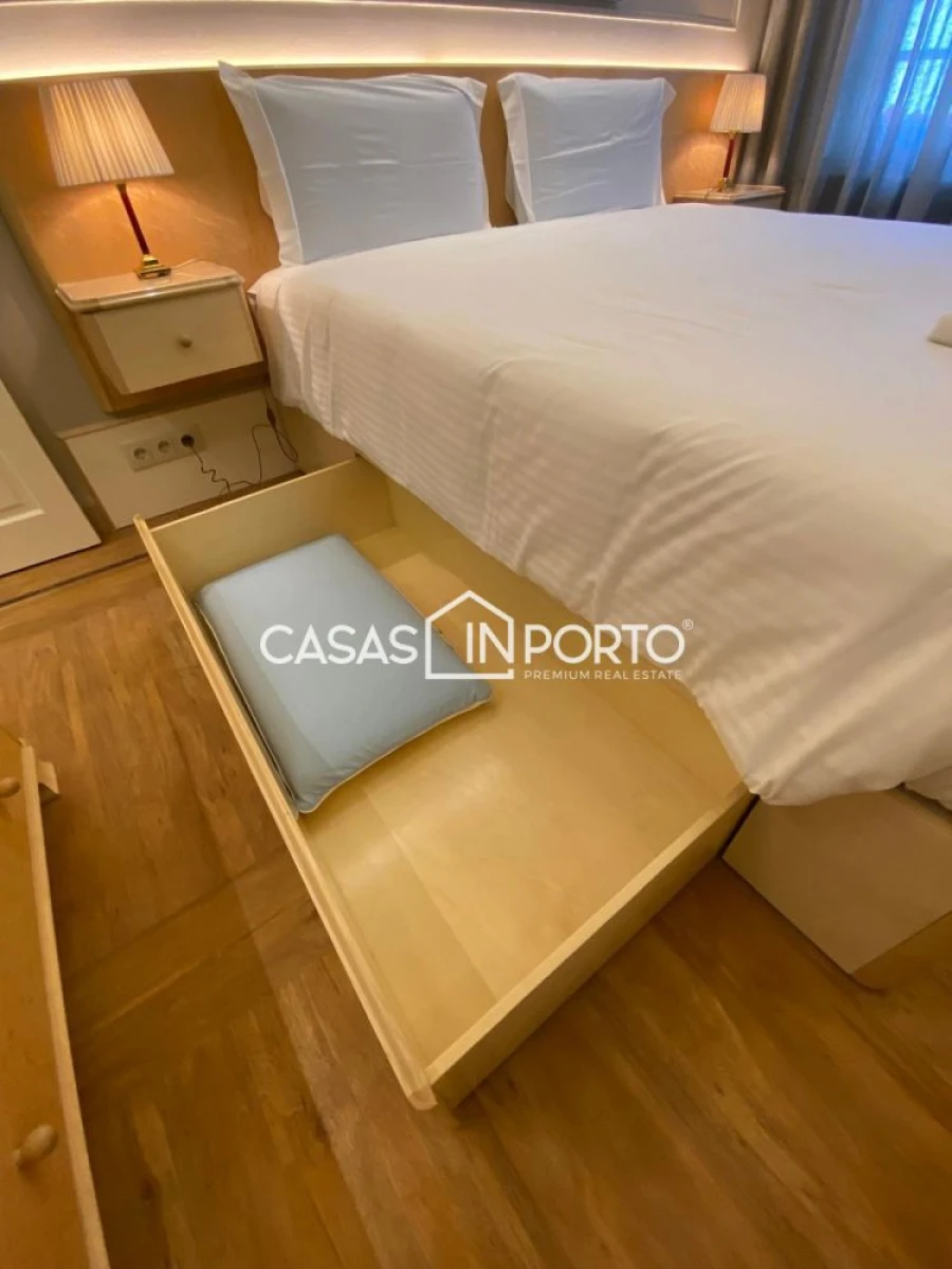 Apartamento T3 para Venda em Cedofeita, Santo Ildefonso, Sé, Miragaia, São Nicolau e Vitória Foto 30