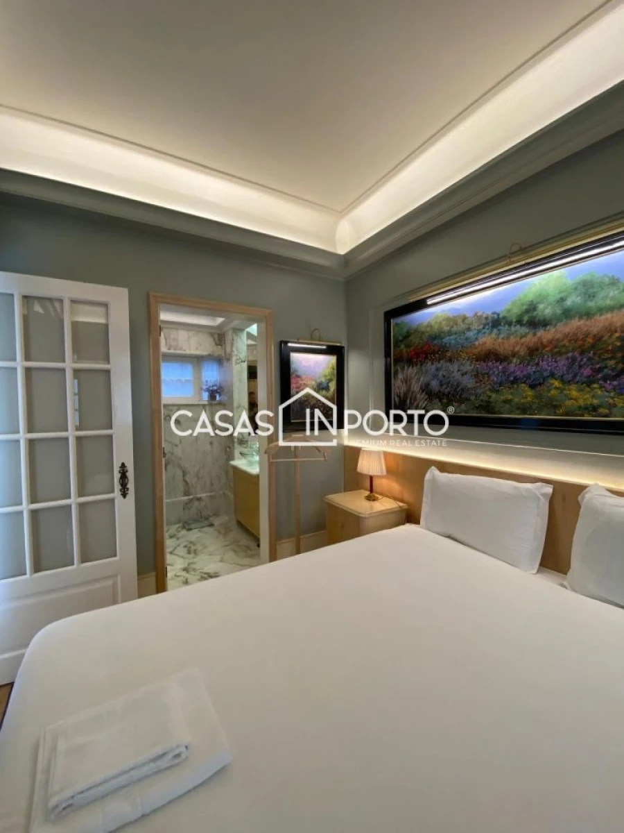 Apartamento T3 para Venda em Cedofeita, Santo Ildefonso, Sé, Miragaia, São Nicolau e Vitória Foto 32