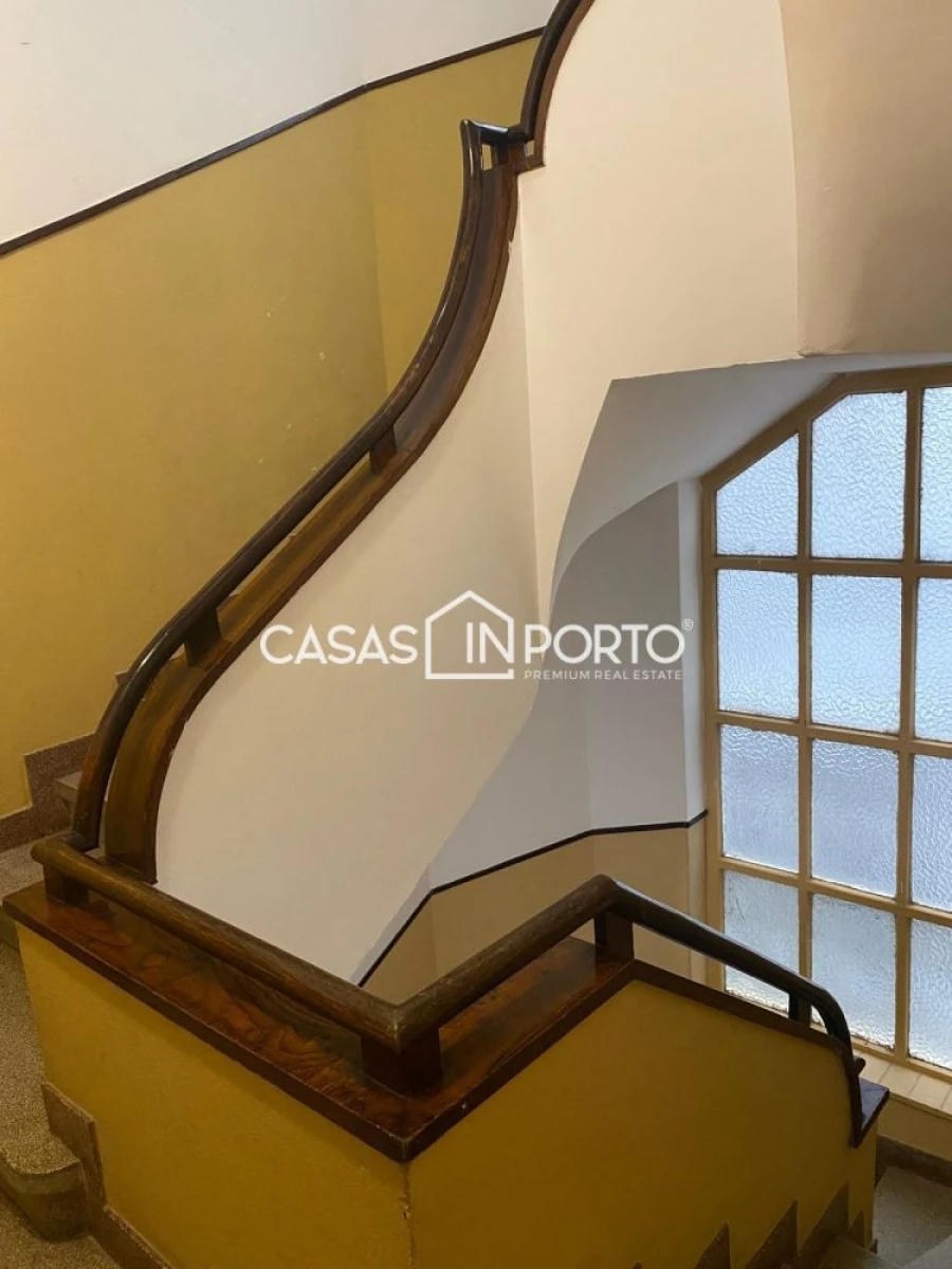 Apartamento T3 para Venda em Cedofeita, Santo Ildefonso, Sé, Miragaia, São Nicolau e Vitória Foto 41