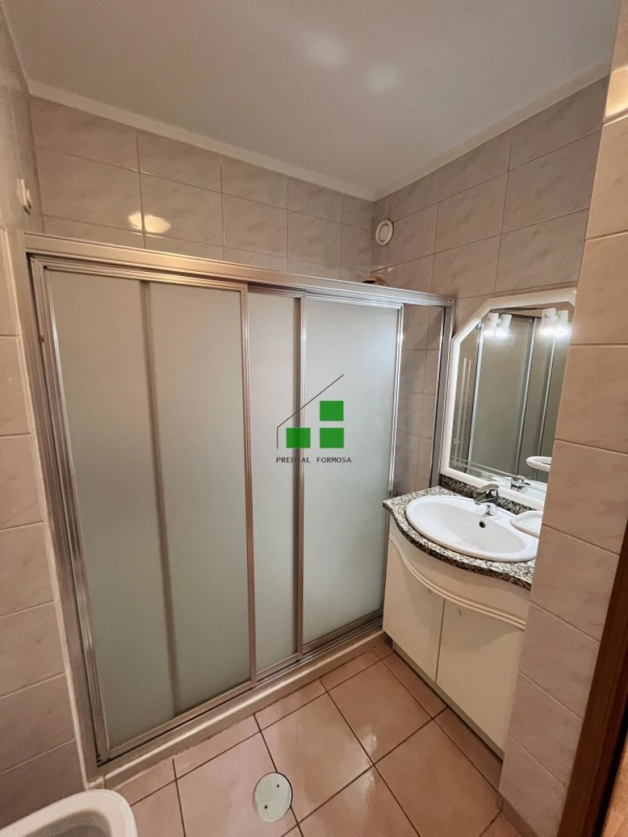 Apartamento T3 para Venda em Cedofeita, Santo Ildefonso, Sé, Miragaia, São Nicolau e Vitória Foto 14