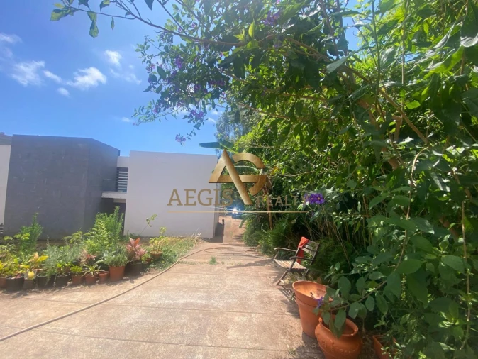 Moradia T3 para Venda em Santo Antonio Foto 7