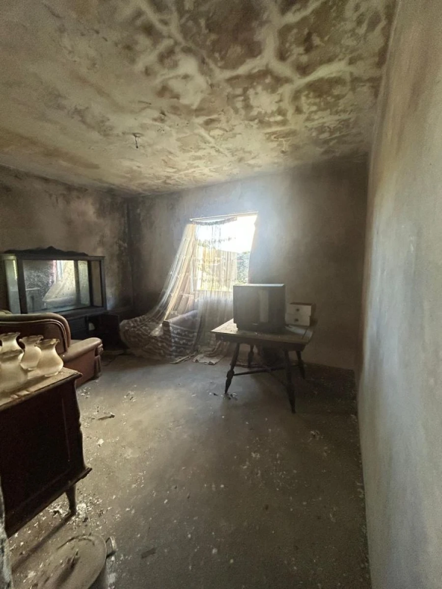 Moradia T4 para Venda em Madalena Foto 18