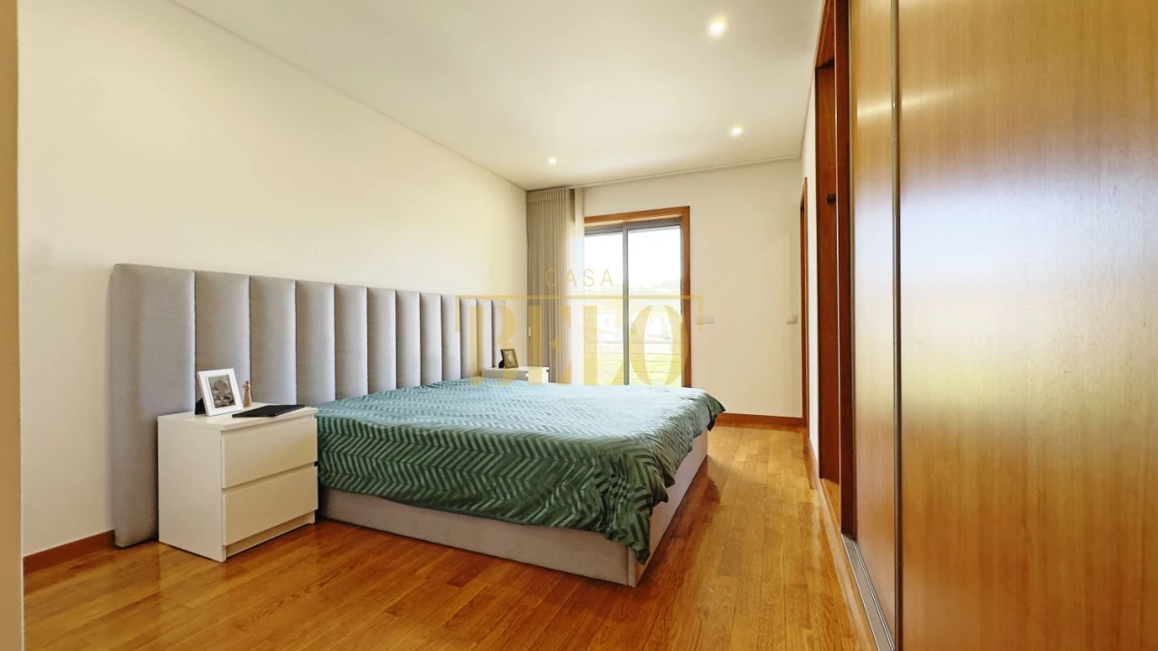 Apartamento T2 para Venda em Alfena Foto 18