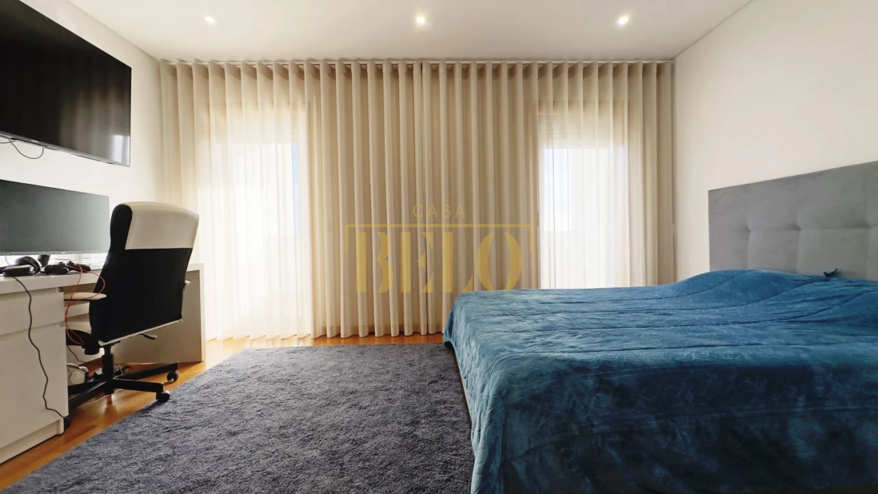 Apartamento T2 para Venda em Alfena Foto 22