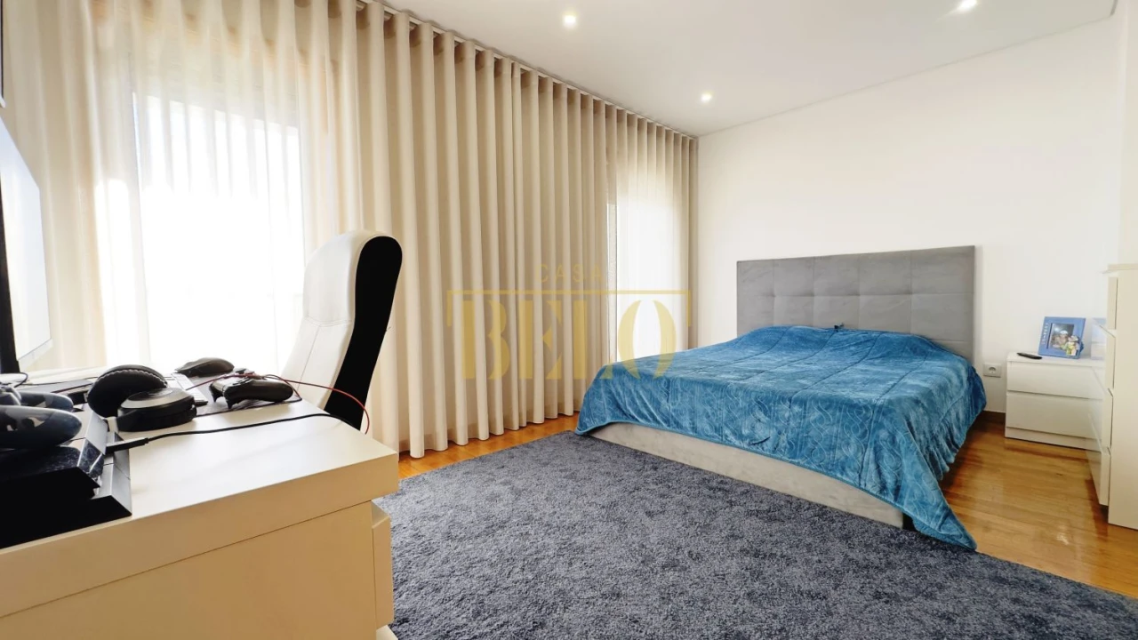 Apartamento T2 para Venda em Alfena Foto 23