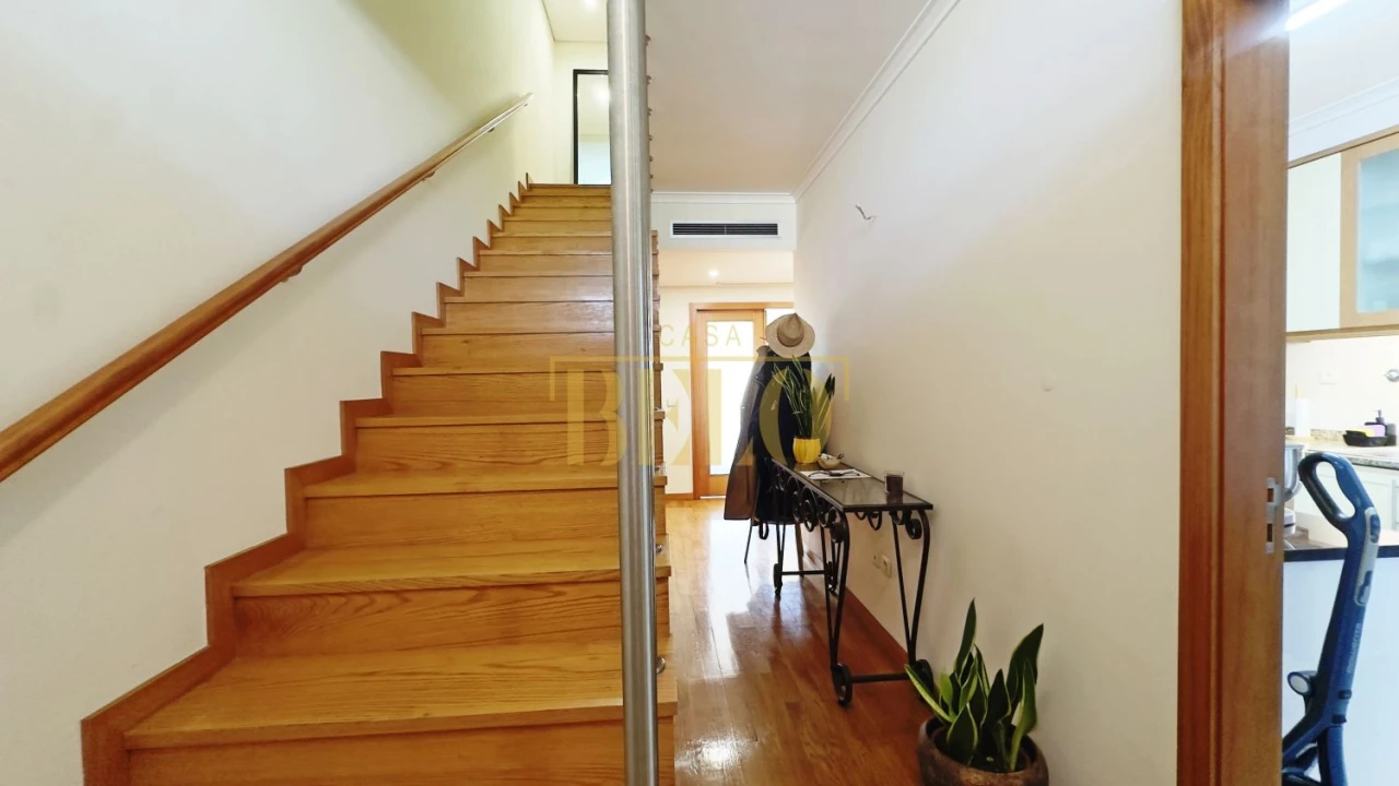 Apartamento T2 para Venda em Alfena Foto 16