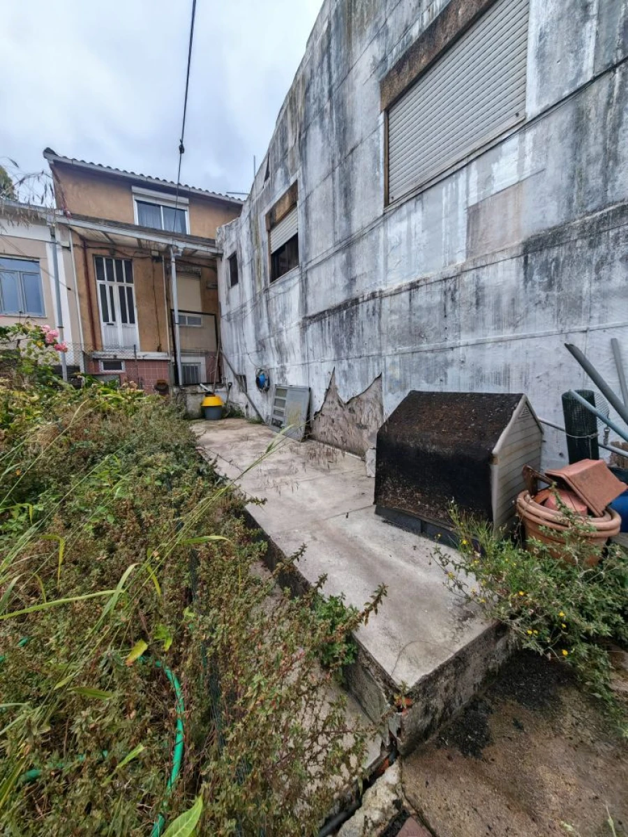 Moradia T3 para Venda em Campanhã Foto 9