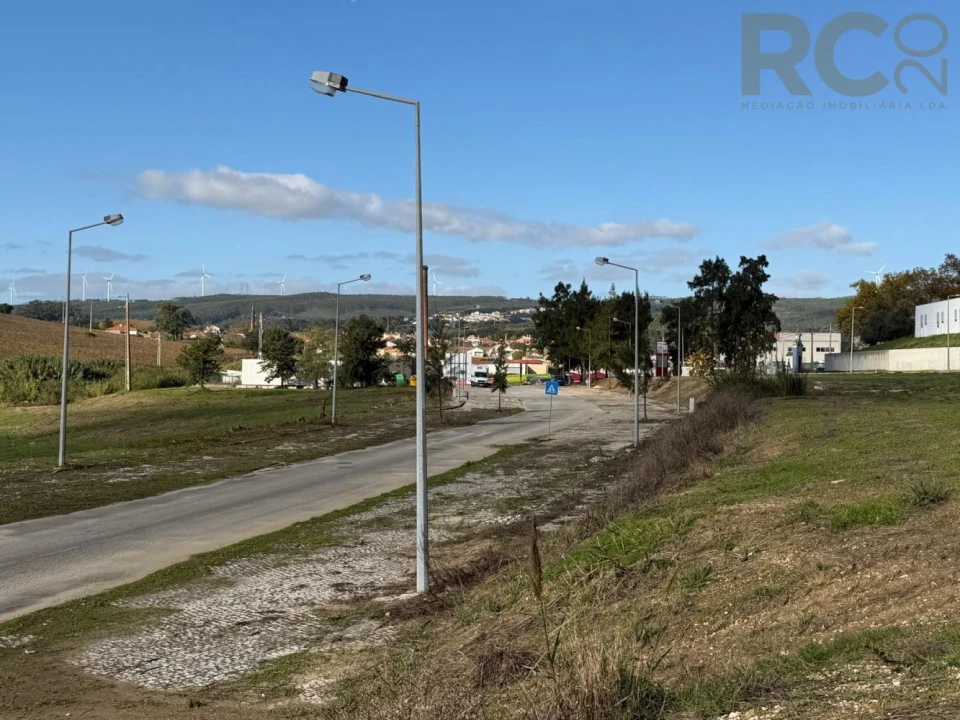 Terreno para Venda em Aldeia Galega da Merceana e Aldeia Gavinha Foto 11