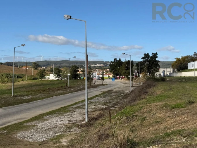 Terreno para Venda em Aldeia Galega da Merceana e Aldeia Gavinha Foto 11