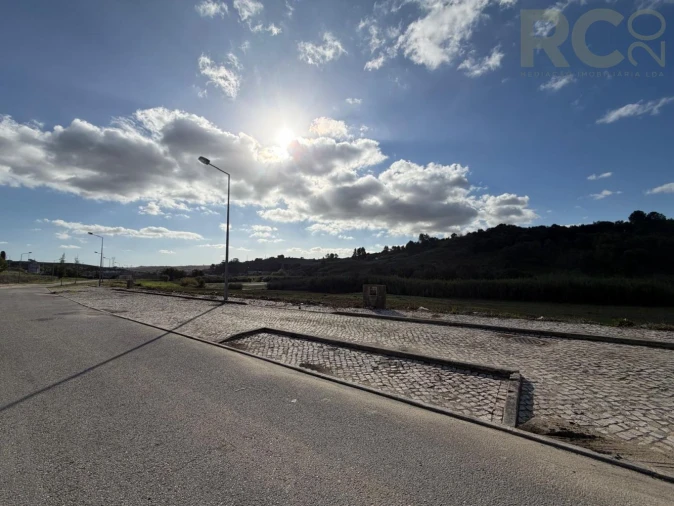 Terreno para Venda em Aldeia Galega da Merceana e Aldeia Gavinha Foto 8