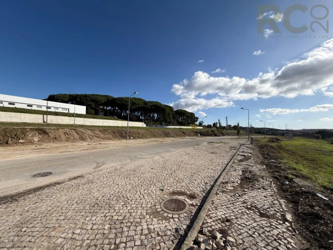 Terreno para Venda em Aldeia Galega da Merceana e Aldeia Gavinha Foto 9