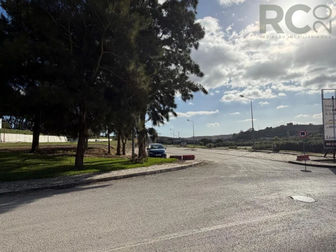 Terreno para Venda em Aldeia Galega da Merceana e Aldeia Gavinha Foto 4