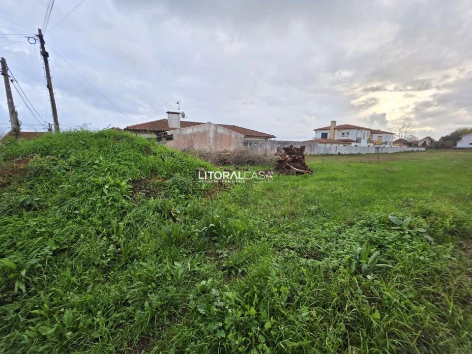 Terreno para Venda em Alquerubim Foto 8