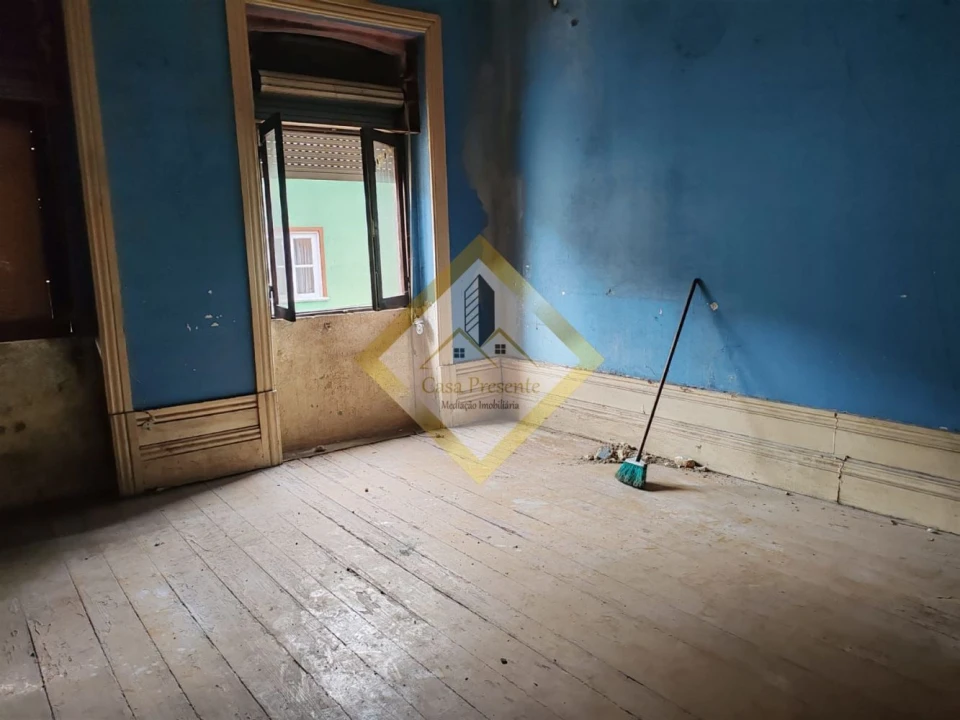 Moradia T2 para Venda em Santa Marinha e São Pedro da Afurada Foto 9