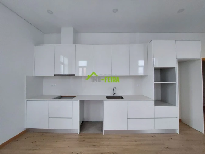 Apartamento T2 para Venda em Ovar, São João, Arada e São Vicente de Pereira Jusã Foto 3