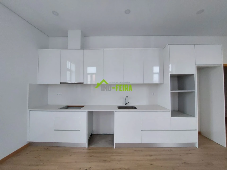 Apartamento T2 para Venda em Ovar, São João, Arada e São Vicente de Pereira Jusã Foto 3