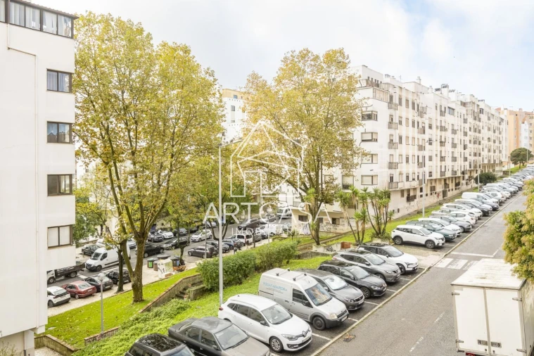 Apartamento T2 para Venda em Rio de Mouro