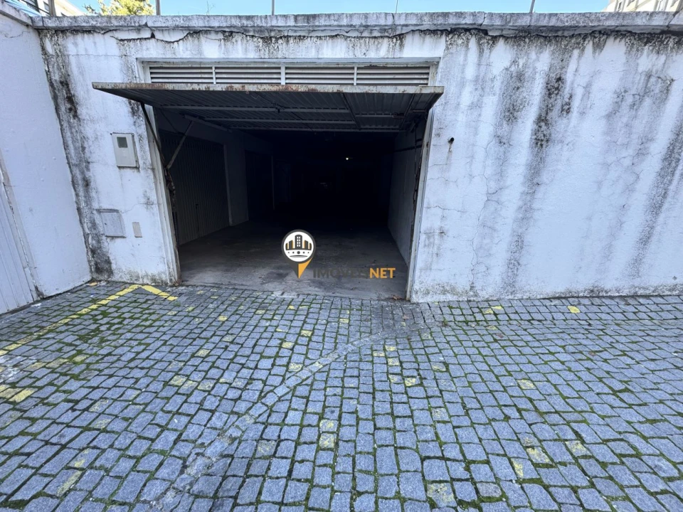 Garagem para Venda em Castelo Branco Foto 1