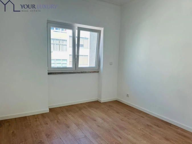 Apartamento T2 para Venda em Almada, Cova da Piedade, Pragal e Cacilhas Foto 9