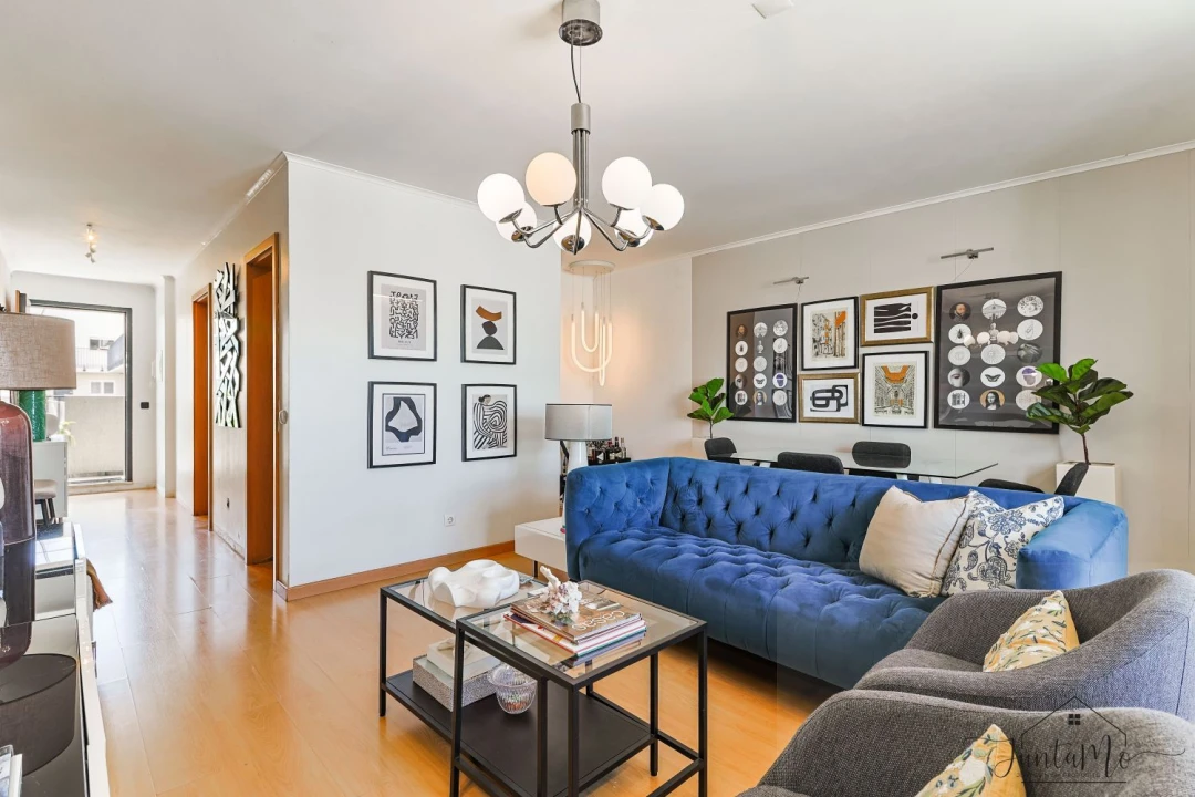 Apartamento T4 para Venda em Santa Clara Foto 4