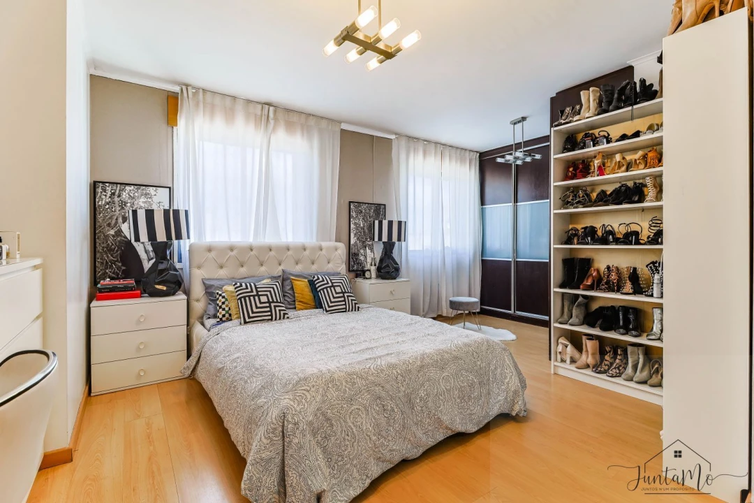 Apartamento T4 para Venda em Santa Clara Foto 21