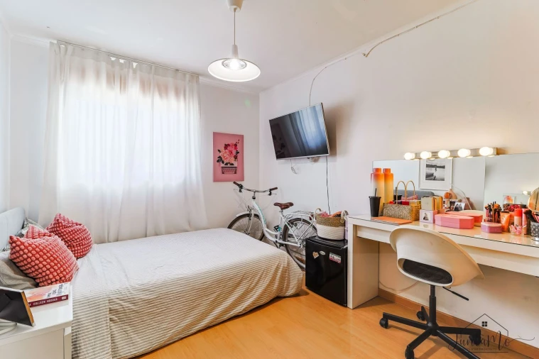 Apartamento T4 para Venda em Santa Clara Foto 12