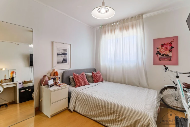 Apartamento T4 para Venda em Santa Clara Foto 13