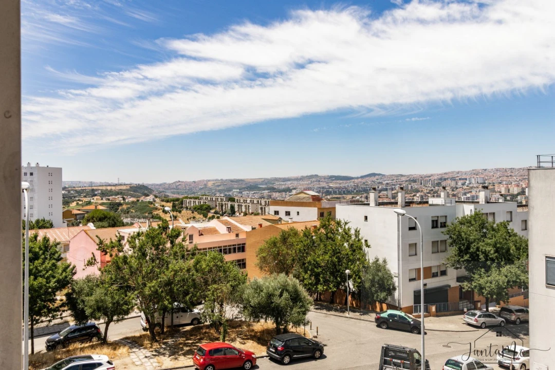 Apartamento T4 para Venda em Santa Clara Foto 26