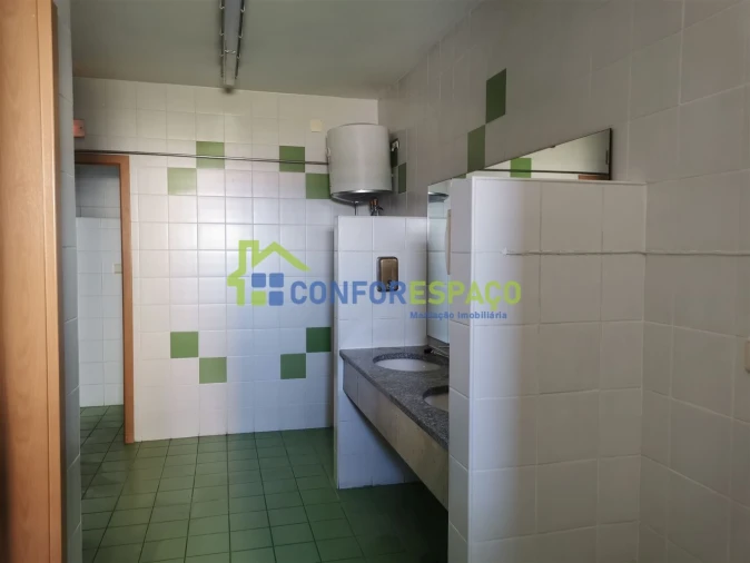 Loja para Venda em Castelo Branco Foto 41