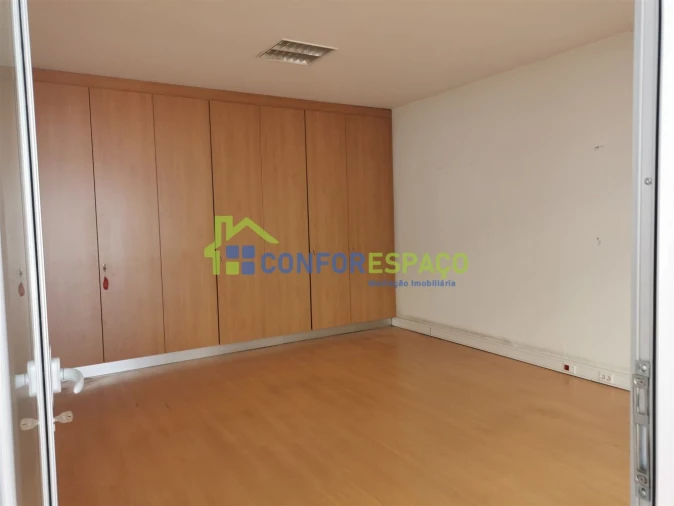 Loja para Venda em Castelo Branco Foto 11