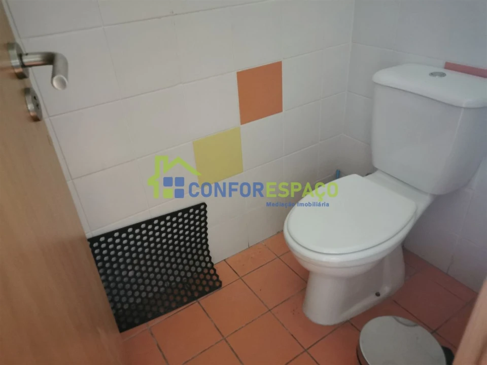 Loja para Venda em Castelo Branco Foto 46