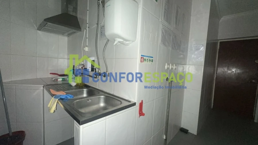 Loja para Venda em Castelo Branco Foto 18