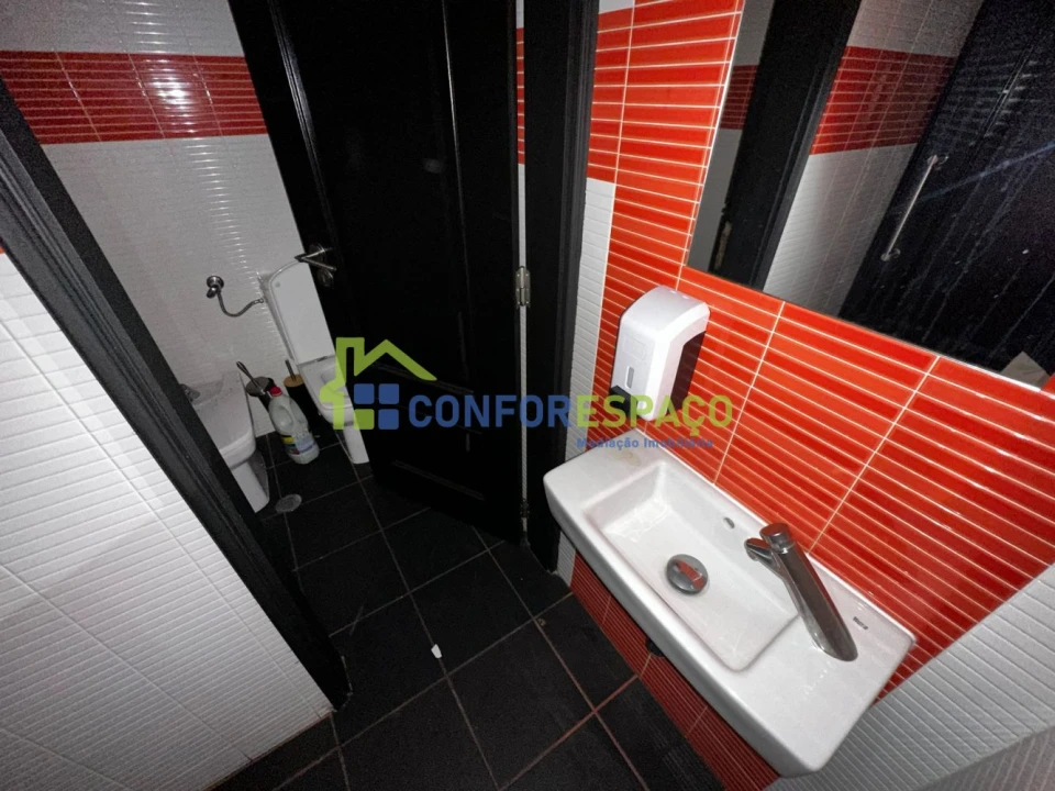 Loja para Venda em Castelo Branco Foto 17