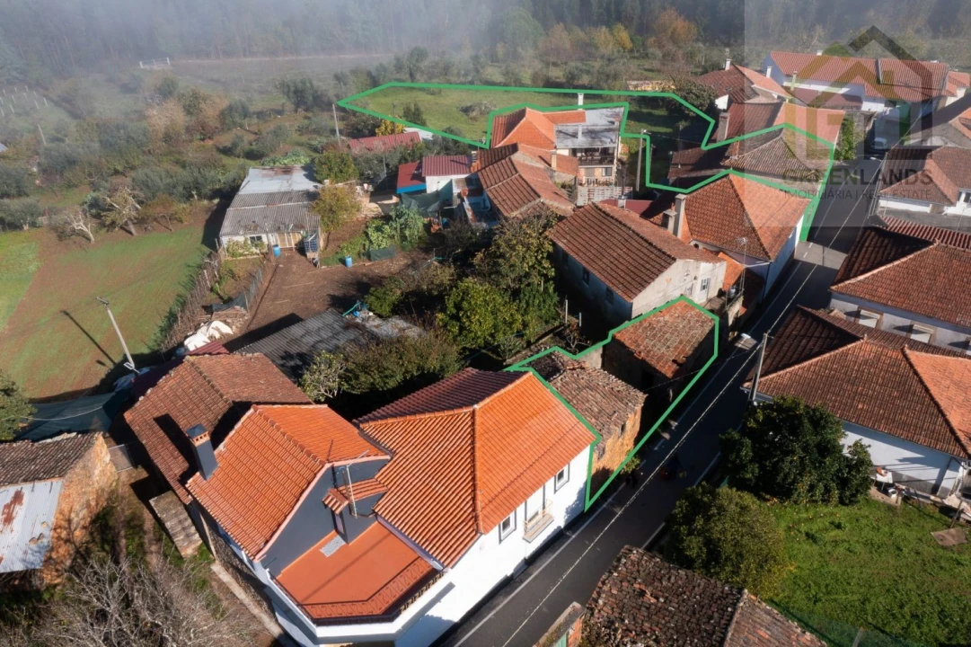 Moradia T4 para Venda em Pombeiro da Beira Foto 1