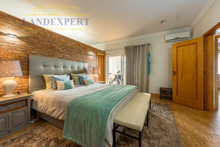 Moradia T4 para Venda em Albufeira e Olhos de Água Foto 20