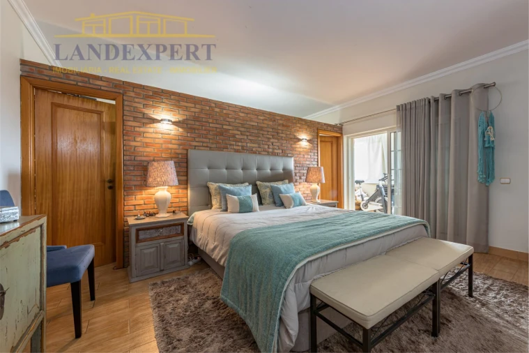 Moradia T4 para Venda em Albufeira e Olhos de Água Foto 21