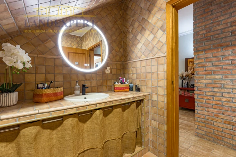 Moradia T4 para Venda em Albufeira e Olhos de Água Foto 24