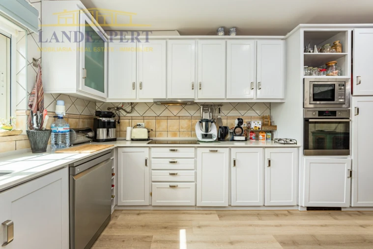 Moradia T4 para Venda em Albufeira e Olhos de Água Foto 30