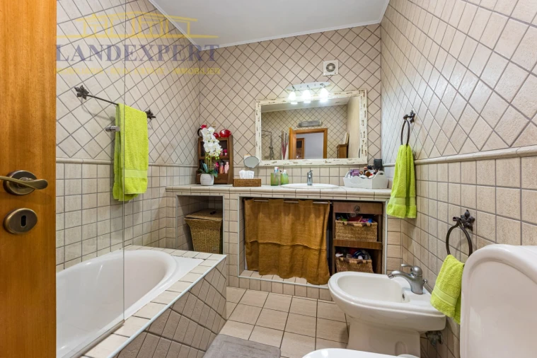 Moradia T4 para Venda em Albufeira e Olhos de Água Foto 33